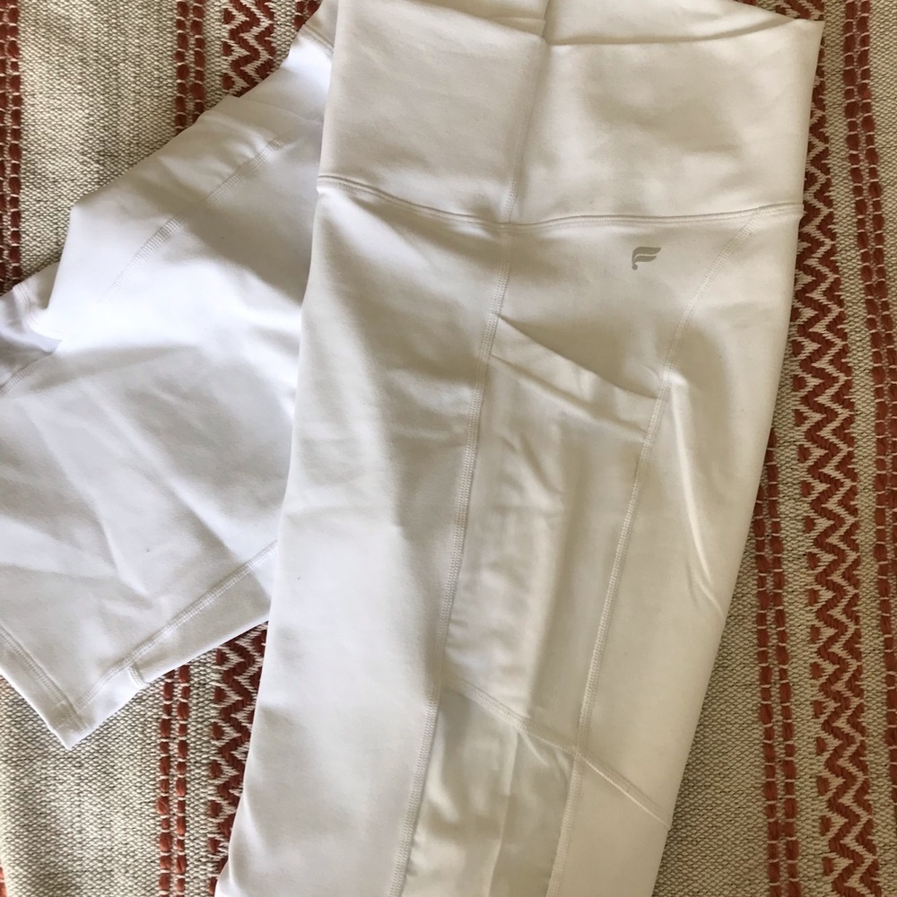 NWT fabletics bicker shorts/ spandex!